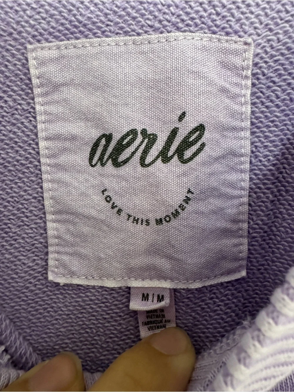 Aerie Lavender V-Neck Women's Sweater Size Medium